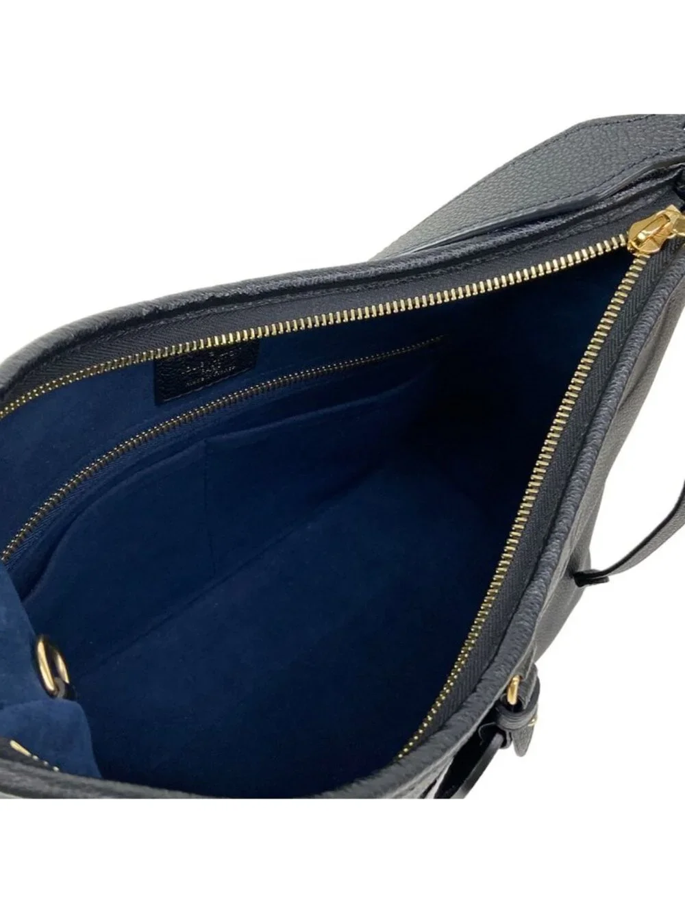 Louis Vuitton category shoulder